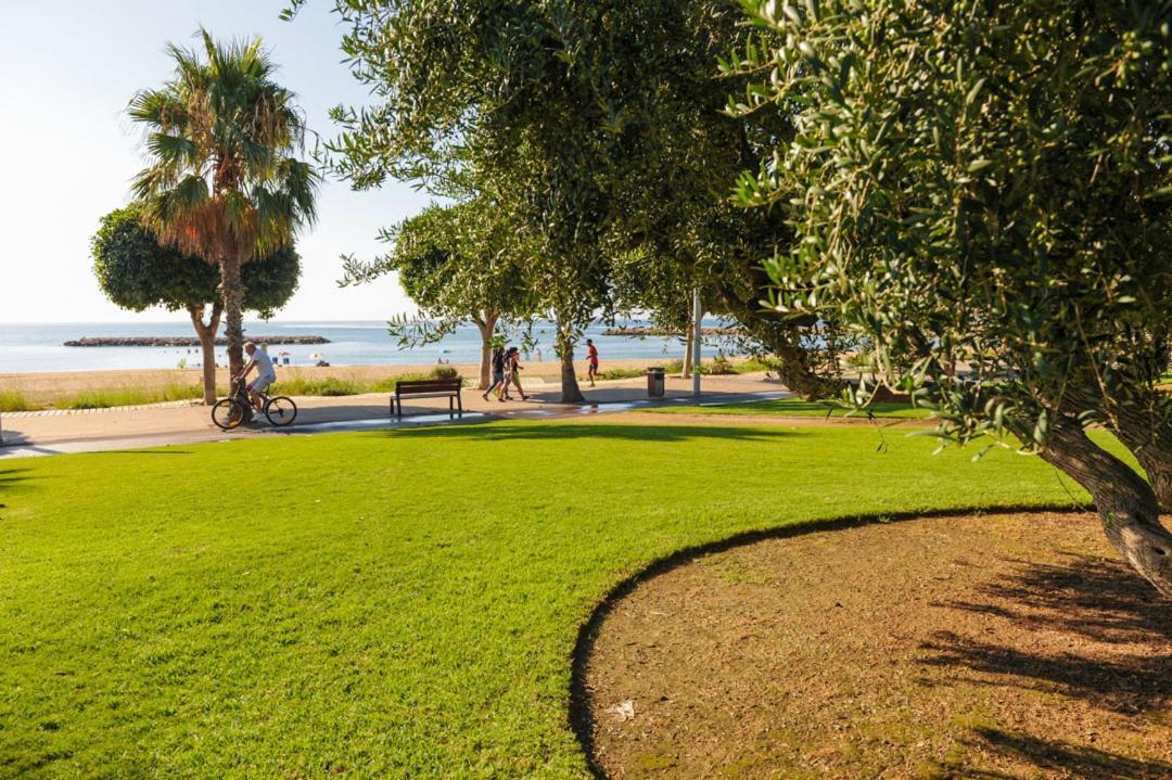 Casa Del Dorado Playa Cambrils Exterior foto